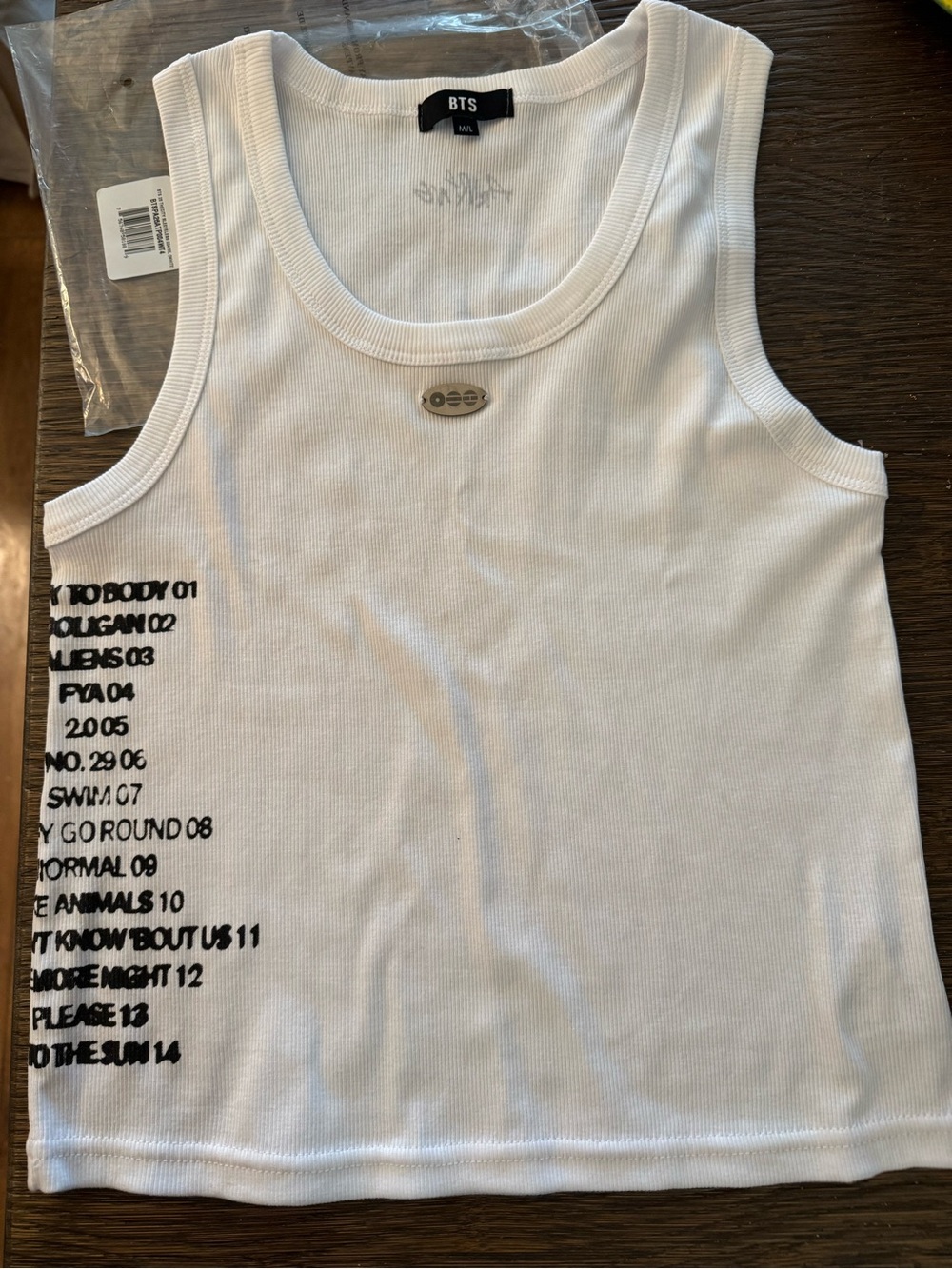 White Tank Top BTS Arirang Las Vegas Pop-up Tank Top M/L New